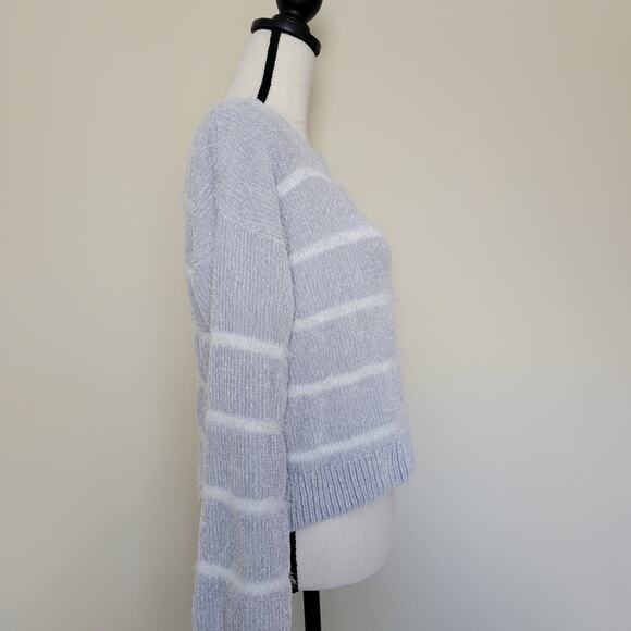 Rue 21 M Chenille Crop Sweater Eyelash Trim Drop Shoulder Pullover Soft Cozy - Picture 4 of 14